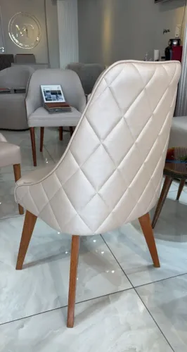 Cadeiras Estilo Poltronas