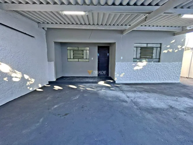 Casa 2 quartos - Vila Abajá