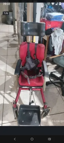 CADEIRA DE RODAS POSTURAL INFANTIL