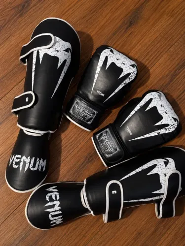 Kit de kickboxing Venum