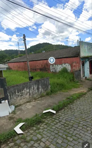 Terreno no Centro de Antonina!!! 