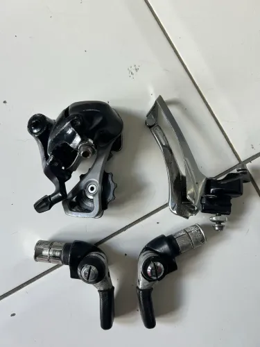 Mini grupo shimano 105 10v