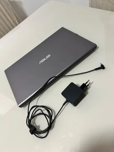Notebook Asus i5