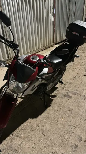 Vendo titan 2024