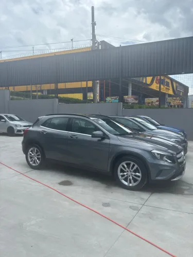 Mercedes-Benz GLA 200 Adv. 1.6/1.6 TB 16V Flex Aut. 2015