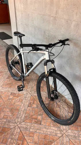 Bicicleta Specialized Rockhopper expert