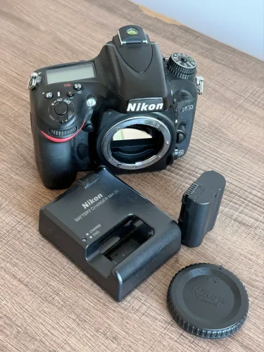 NIKON D610 