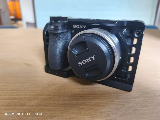 sony a6500 + lente 16 m 2.8