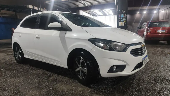 Chevrolet Onix Hatch LTZ 1.4 8V Flex Aut. 4P 2019