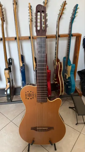 Godin Multiac Grand Concert Encore 7 Cordas