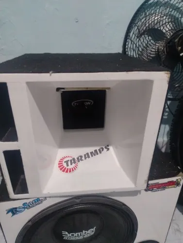 Vendo som de mala 