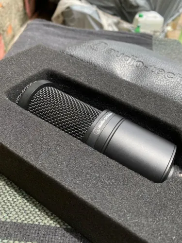 Mic Audio Technica AT2020