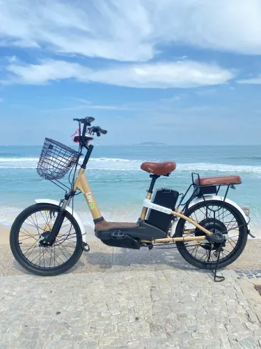 Elétrica LEV- EBike S dourada, ótimo estado!