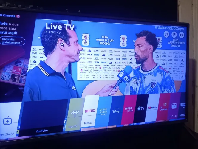 Tv LG 4k com detalhe
