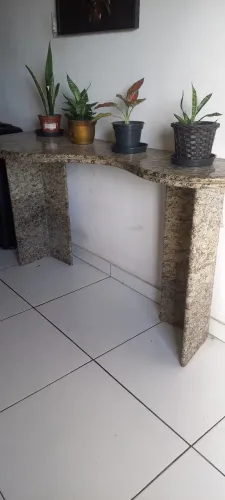 Aparador de mármore