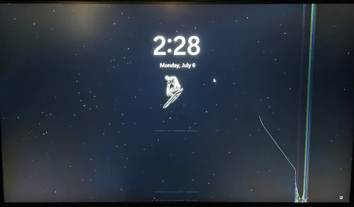 Monitor AOC 24 144hz com tela quebrada