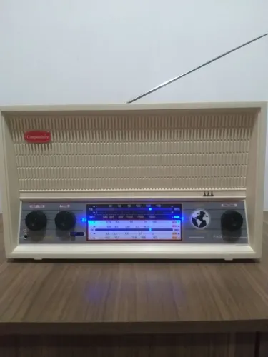 RÁDIO COMPANHEIRO ALVORADA 7 FAIXAS E BLUETOOTH