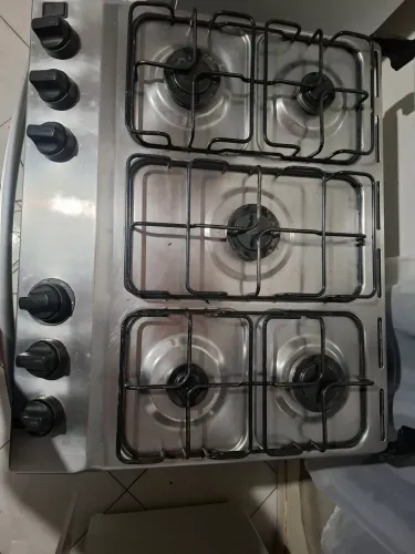 Vendo um lindo fogão brastemp 
