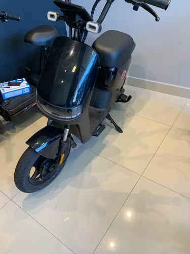 Scooter elétrica