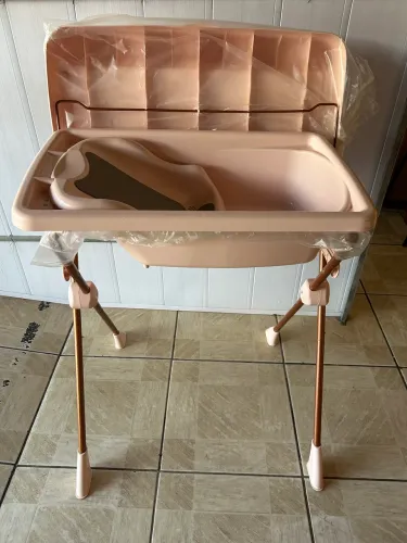 Banheira com suporte para bebê
