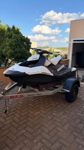 Jet spark 90 2014 com 60h
