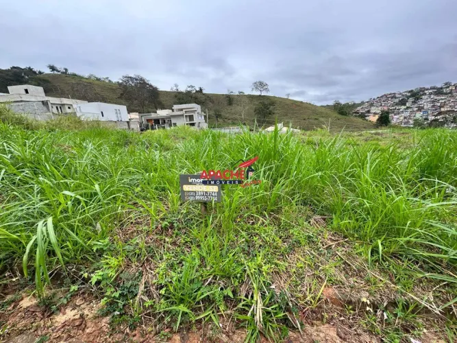 Lote no loteamento Green Ville à venda no Bairro Santo Antônio, em Viçosa-MG