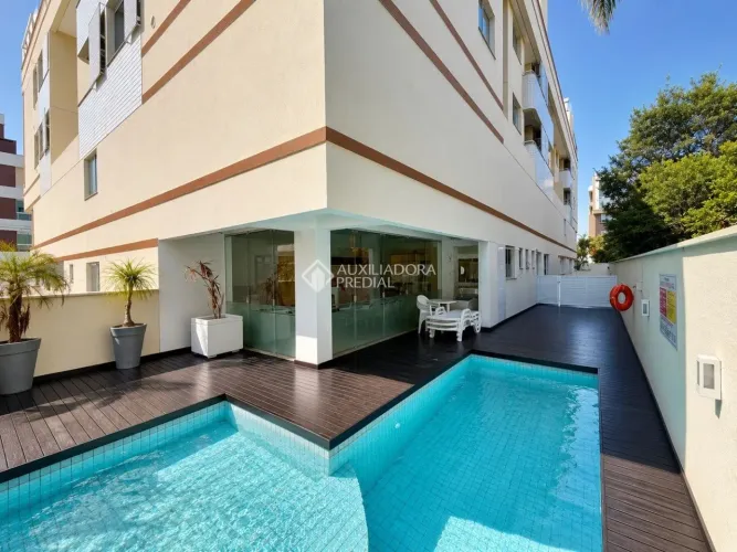 Apartamento com Living Ampliado e Sacada com Churrasqueira no Edifício Havana