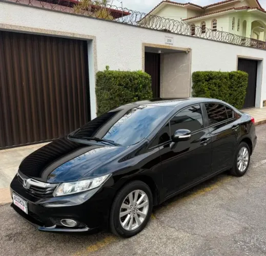 Honda Civic Sedan LXR 2.0 Flexone 16V Aut. 4P 2014