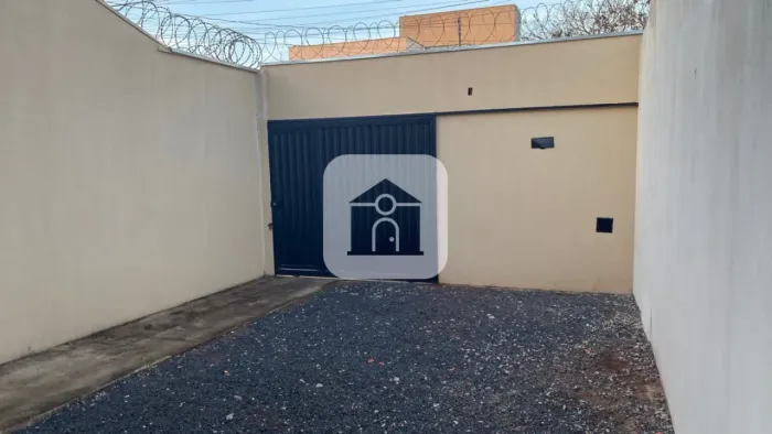 Casa para locação no bairro Jardim Brasília