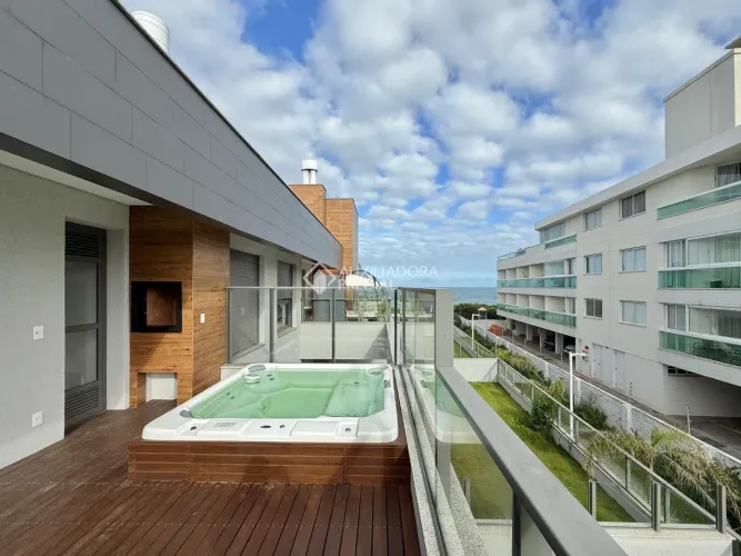 Apartamento com vista mar no Iconic