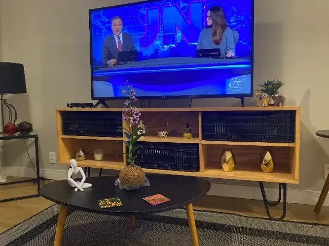 Rack retrô da tok stok