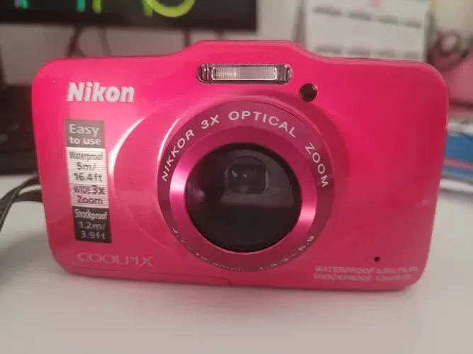 câmera fotografica NIKON