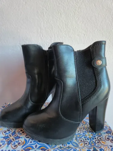 bota número 35