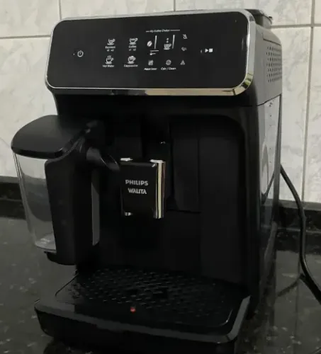 Cafeteira Espresso Superautomática LatteGo Philips Walita Série 2300