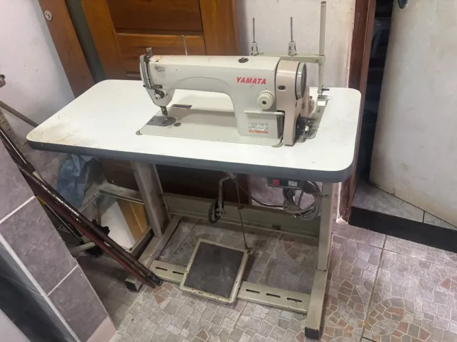 Maquina de costura