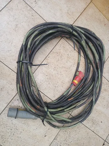 Cabo eletrico PP 4 x 8,0mm x 42 mts.