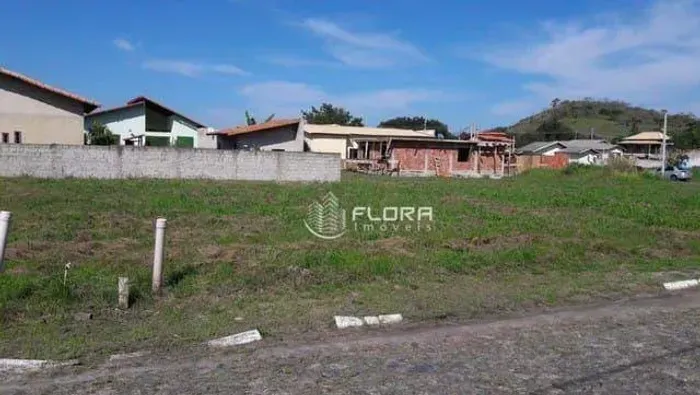 Terreno à venda, 483 m² por R$ 110.000,00 - Caxito - Maricá/RJ