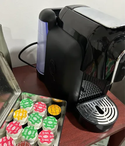 Cafeteira delta com avaria, não funciona