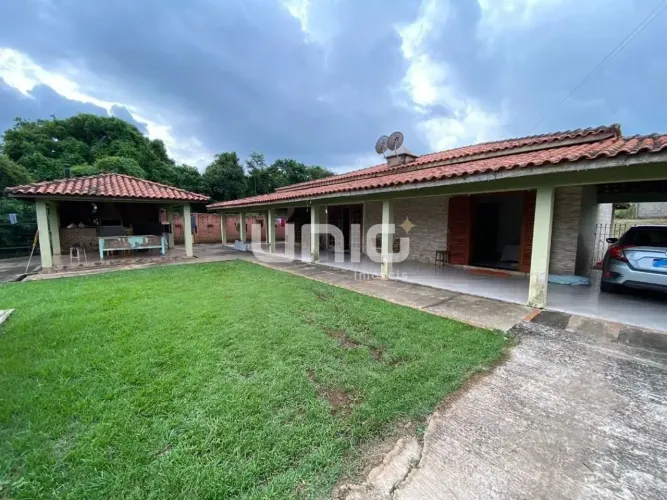 Chácara com 3 dormitórios à venda, 3580 m² por R$ 750.000,00 - Santa Olímpia - Piracicaba/