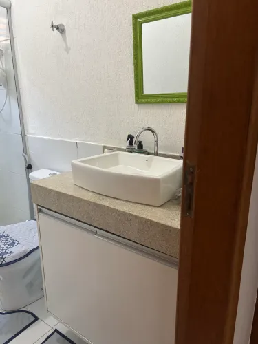 Aluga se quarto pra solteira ou solteiro 