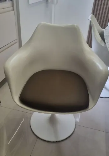 05 Cadeira para mesa de Jantar 