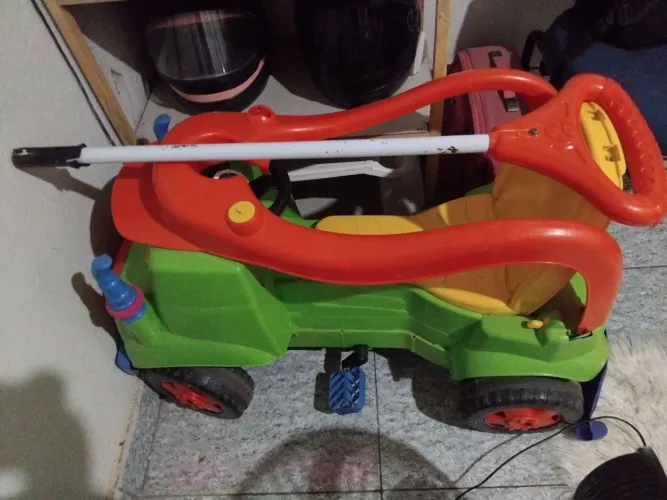 Caminhão de brinquedos