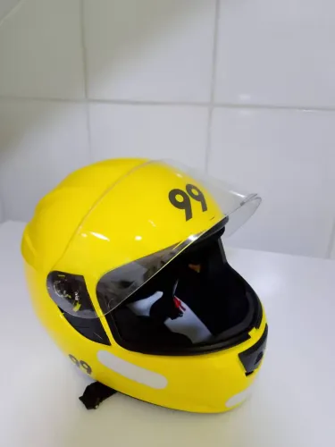 VENDE-SE CAPACETE