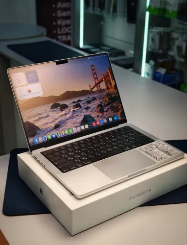 Macbook M5 Pro 24Gb/1Tb 14.2? Prata - Lacrado