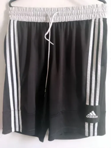 IBRECHÓ - CALÇÃO BASQUETE ADIDAS SEMI NOVO 