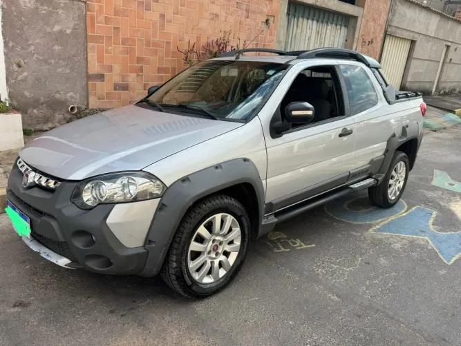 Fiat Strada Adventure1.8/ 1.8 Locker Flex CD 2015