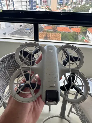 Drone DJI NEO, 2 meses de comprado.