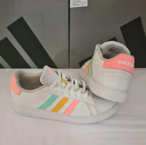 Adidas Grand Court Tam 36 (usado e costurado) R$ 88,00