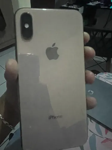 iPhone XS