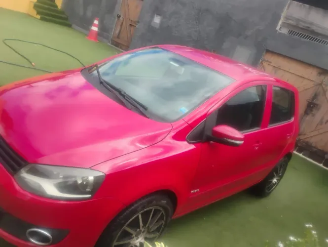 Volkswagen Fox 1.0 MI Total Flex 8V 3P 2012